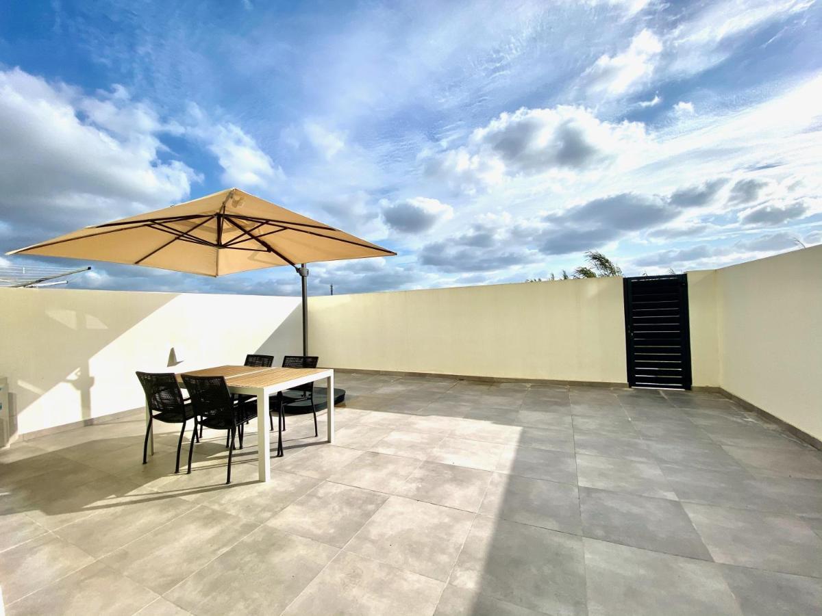 The Sunny Dune - Luxury Apartment W/ Pool & Private Terrace Ferrel  Eksteriør billede